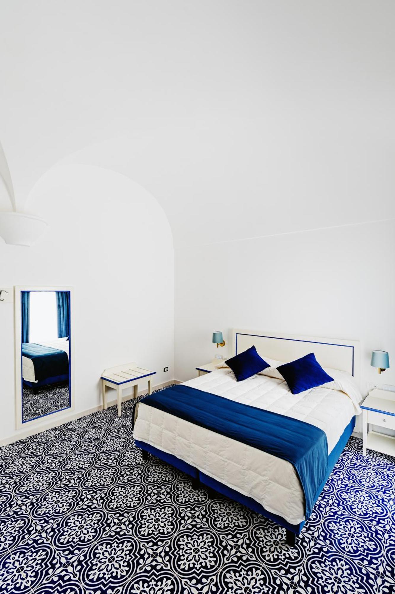 איסקיה Hotel Da Raffaele מראה חיצוני תמונה