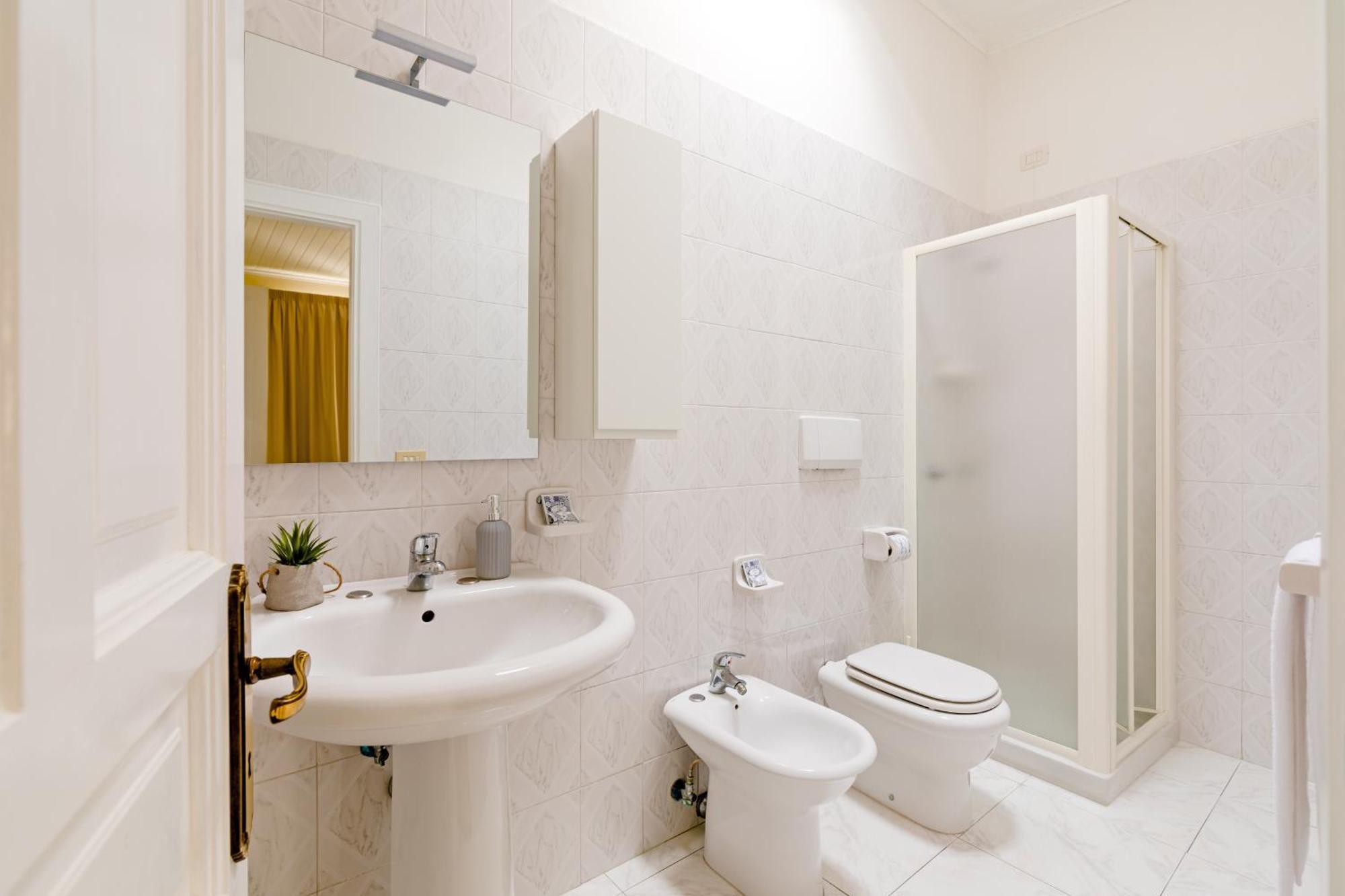 איסקיה Hotel Da Raffaele מראה חיצוני תמונה